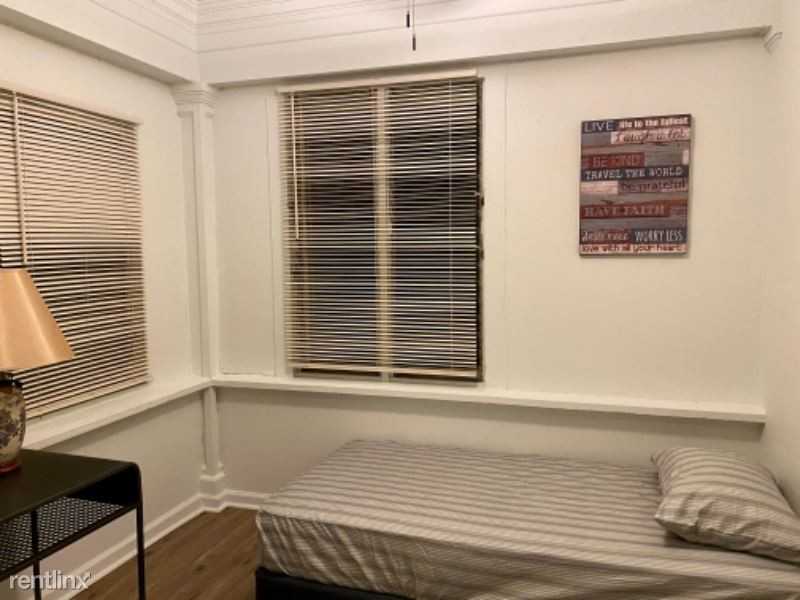 1124 8th Ave - Photo 2 of 9