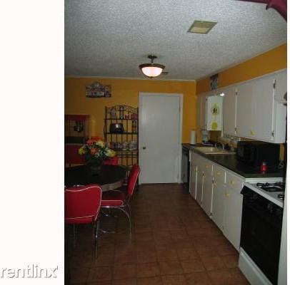 9 Armstrong St - Photo 2 of 8