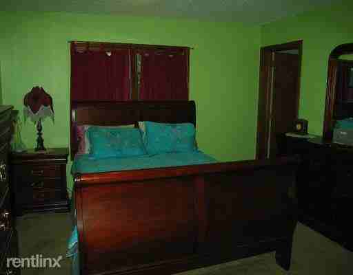 9 Armstrong St - Photo 3 of 8