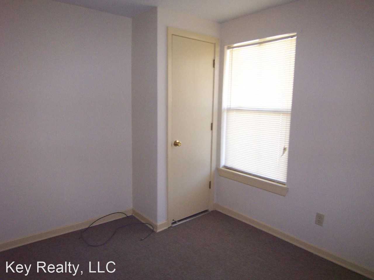 705 Pacific Ave - Photo 2 of 4