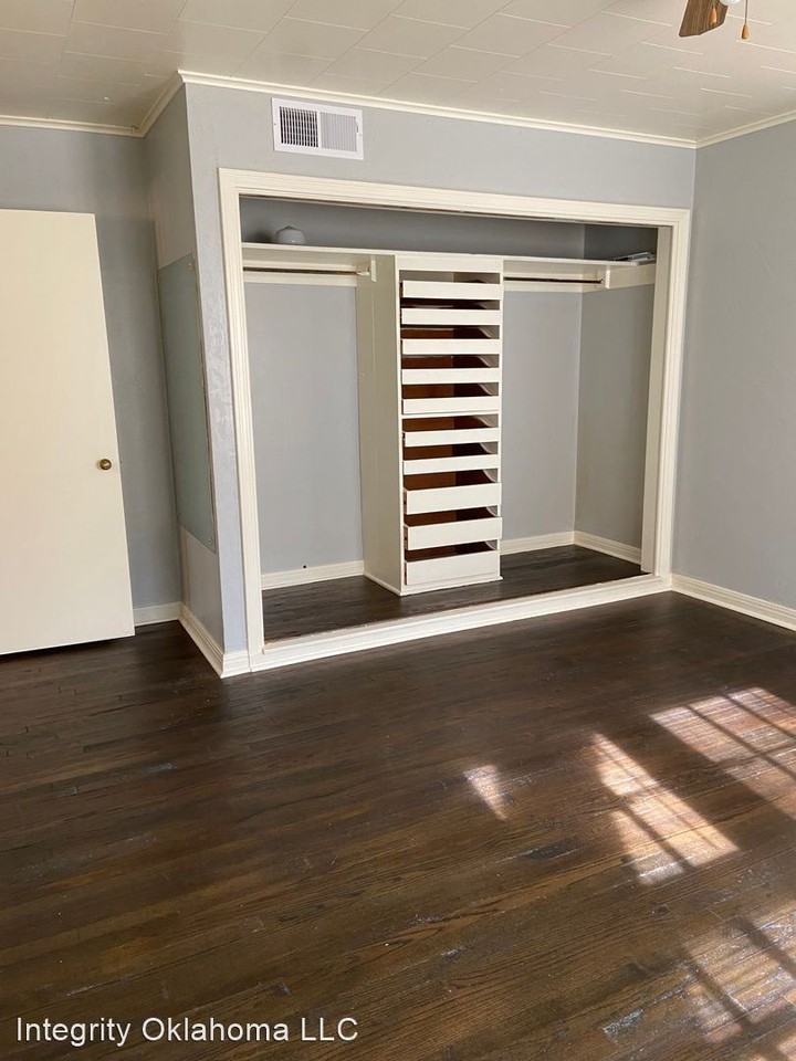 3333 Nw 24th St - Photo 3 of 27