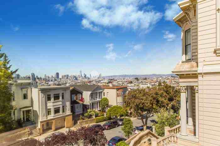 163 Liberty St - Photo 3 of 35