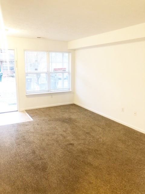 2912 Carson Dr - Photo 2 of 16