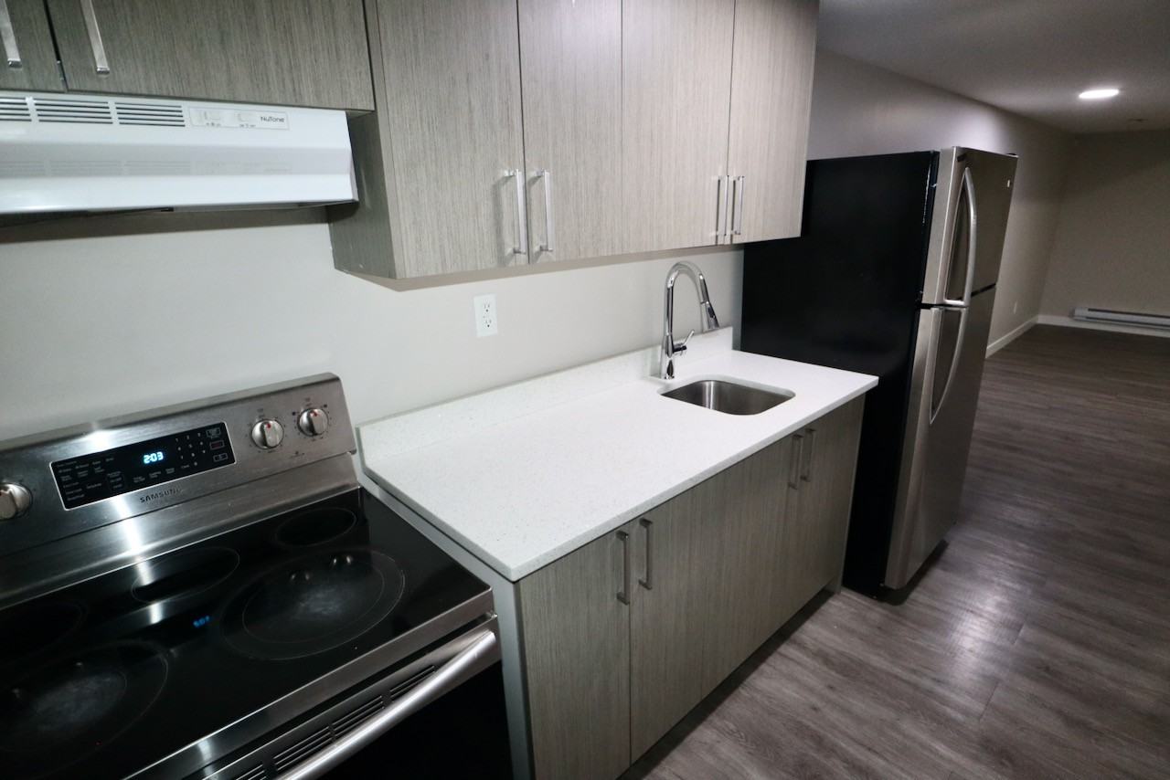 10749 92 St Nw Bsmt #Bsmt - Photo 2 of 9