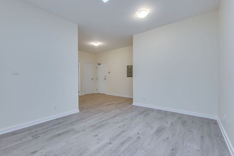 1216 St Clair Ave W #2 - Photo 3 of 11