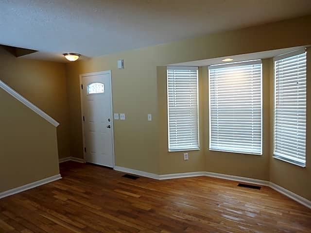 2058 River Birch Dr - Photo 2 of 14