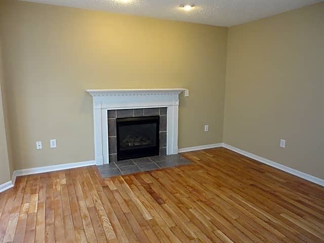 2058 River Birch Dr - Photo 3 of 14