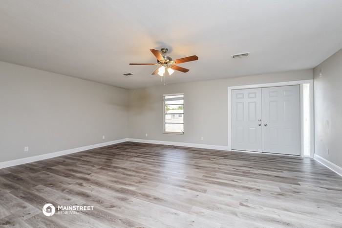 4131 Santa Barbara Blvd - Photo 3 of 16
