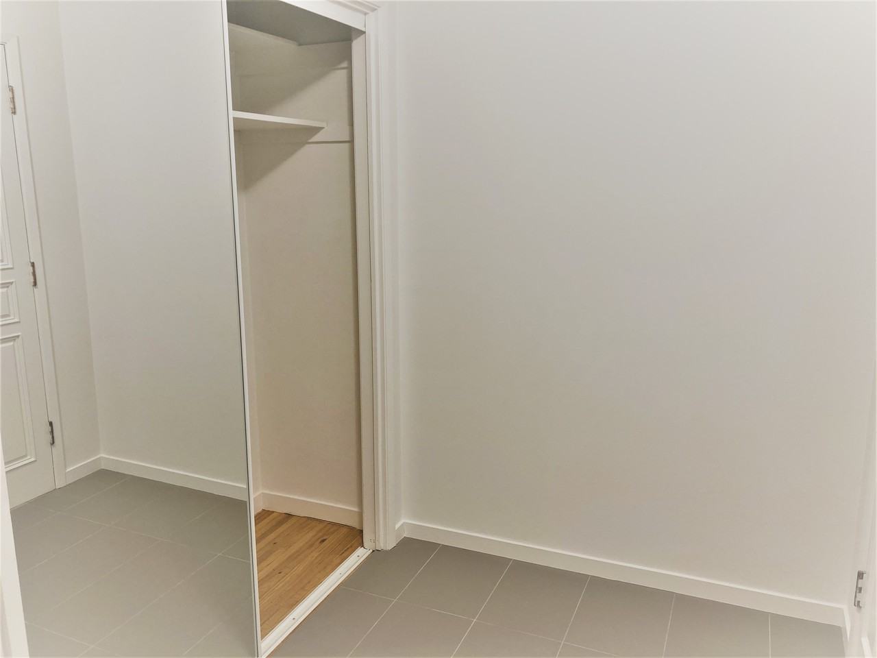 Fontainebleau Apartments - Photo 2 of 16