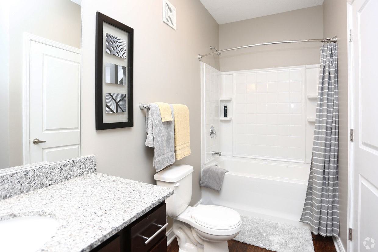 BONTERRA APARTMENTS - Photo 4 of 18