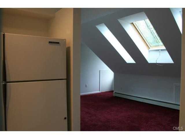 17 Hillandale Rd - Photo 3 of 12