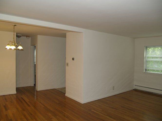 Radnor Manor - Photo 2 of 9