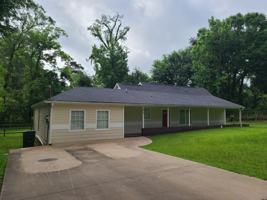 featured image of 917 Linda Ln #1