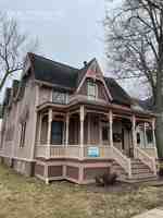 featured image of 601 Emmet St #5