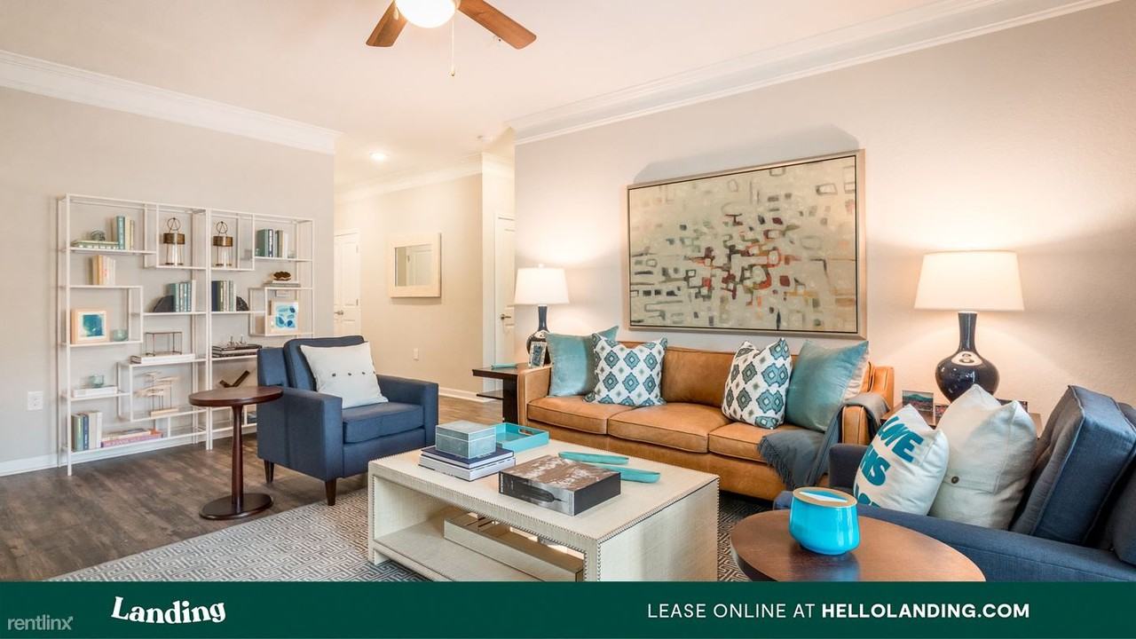 Landing Furnished Apartment Crowne at Live Oak Square - Photo 3 of 21