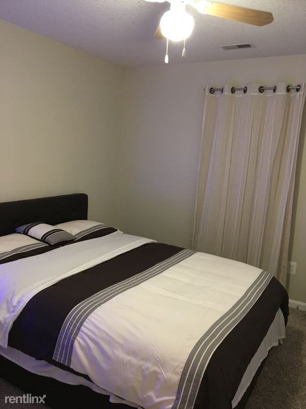 2702 Snowbird Ter - Photo 2 of 11