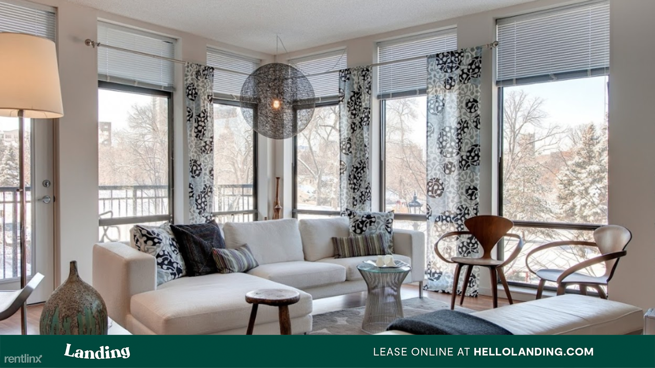 Landing Furnished Apartment Eitel Apartments - Photo 3 of 20