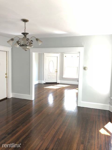 32 Brownell St Fl 2 - Photo 3 of 16