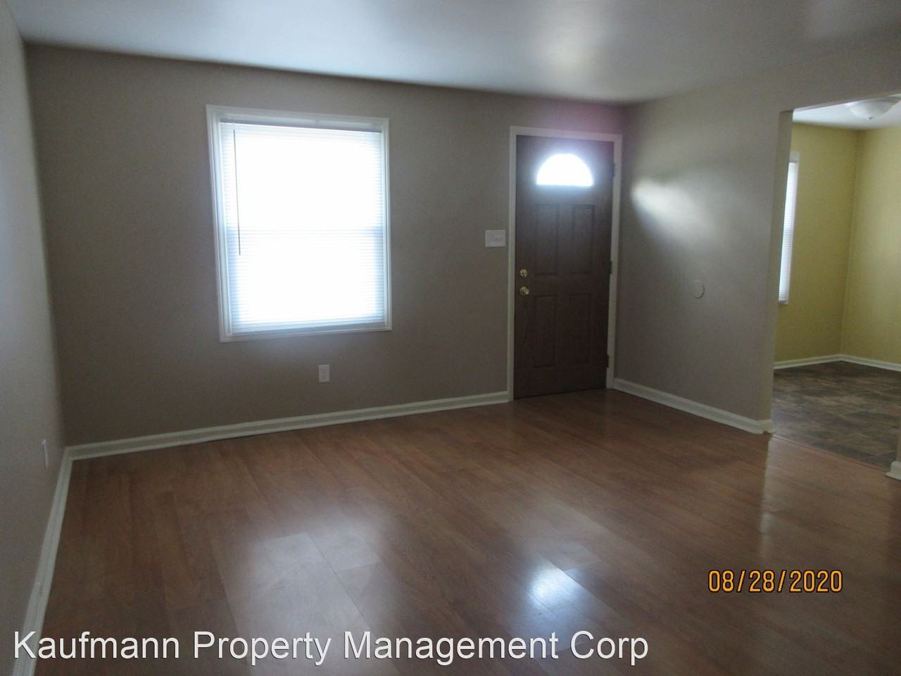 2817 White Oak Ave - Photo 3 of 15