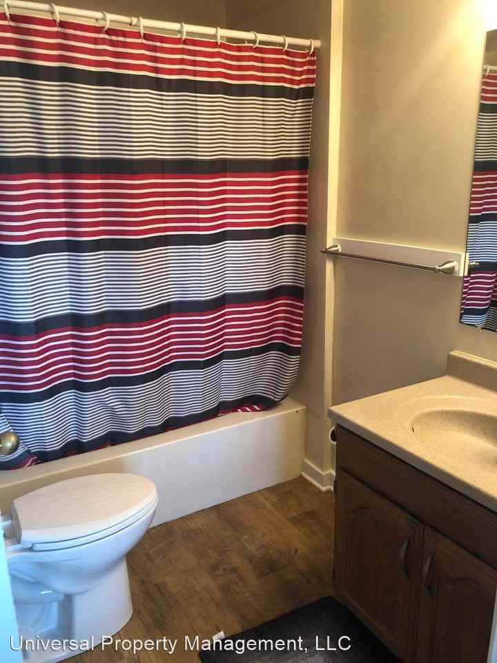 23 Waukewan St - Photo 3 of 16