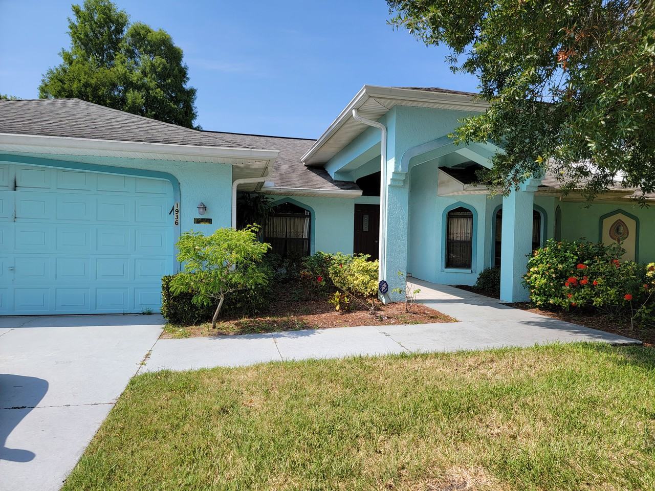 1936 Dunloe Cir - Photo 2 of 20