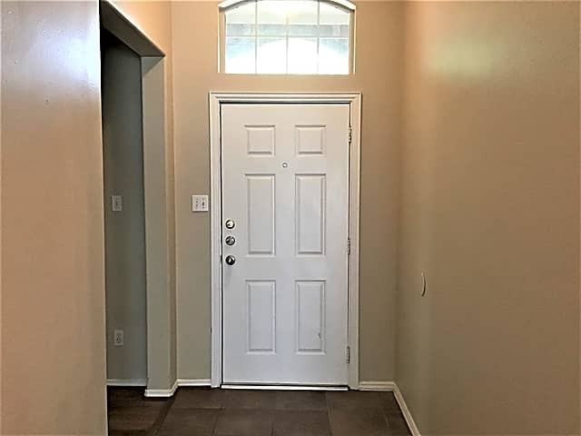 11919 Lois Ln - Photo 2 of 20