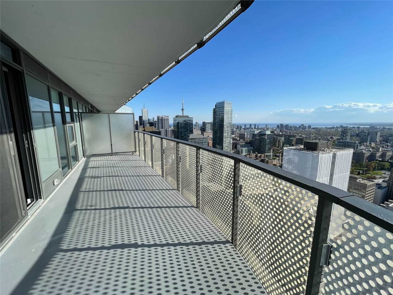 11 Wellesley Street West