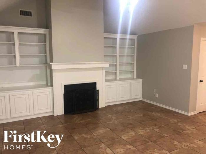 503 Mesquite Dr - Photo 3 of 29