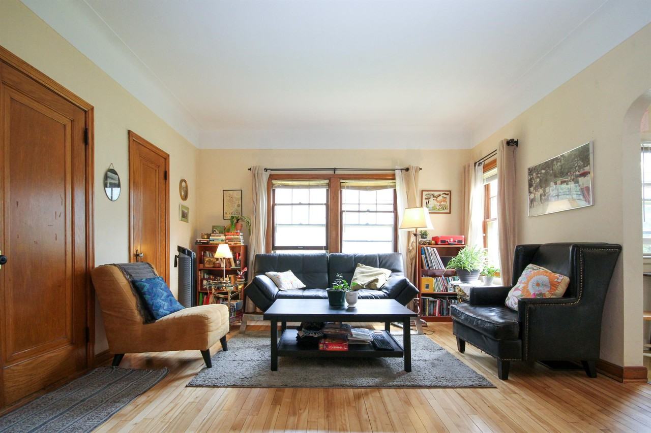4011 Quail Ave N #1 - Photo 4 of 25