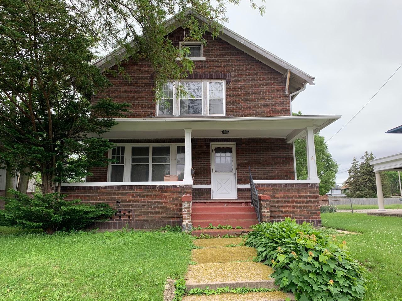 1009 West 4th Street #2