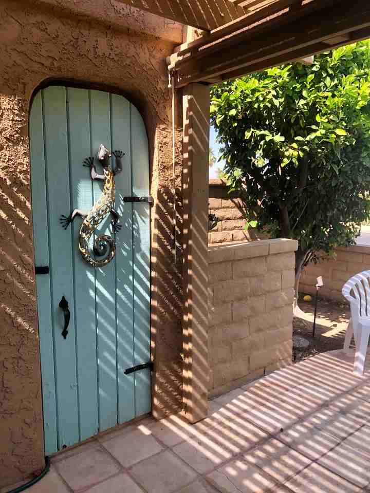 44239 Venice Court - Photo 6 of 38