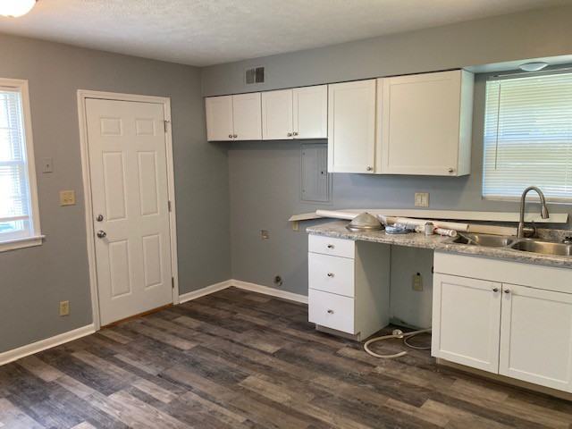 5119 S 48th Ave #1 - Photo 2 of 18