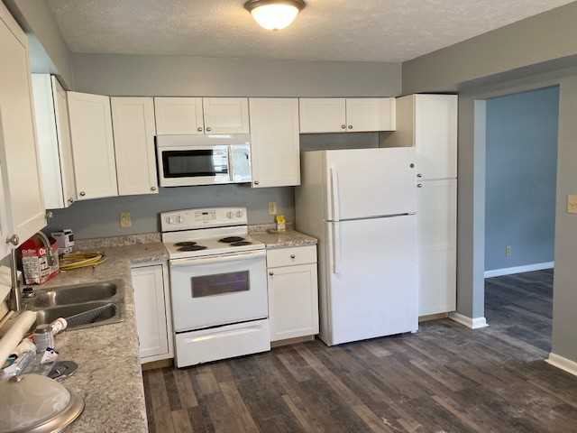 5119 S 48th Ave #1 - Photo 3 of 18
