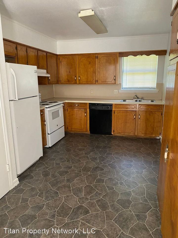 6824 Jefferson Paige - Photo 3 of 7