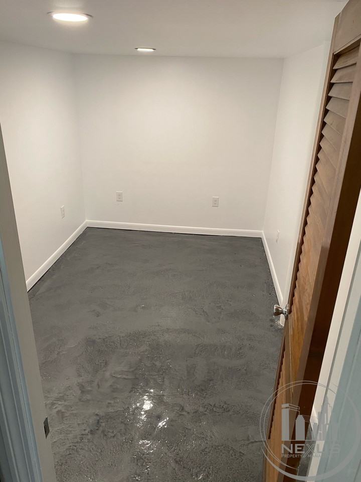 512 Central Ave - Photo 7 of 13