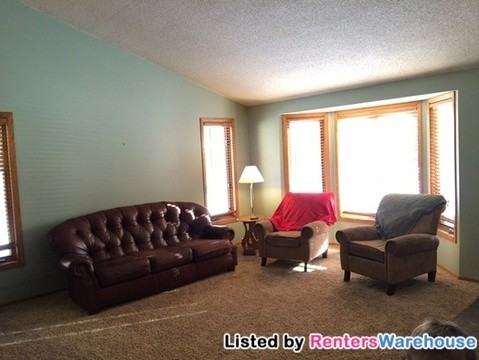 4133 Edgewood Rd NE - Photo 2 of 15