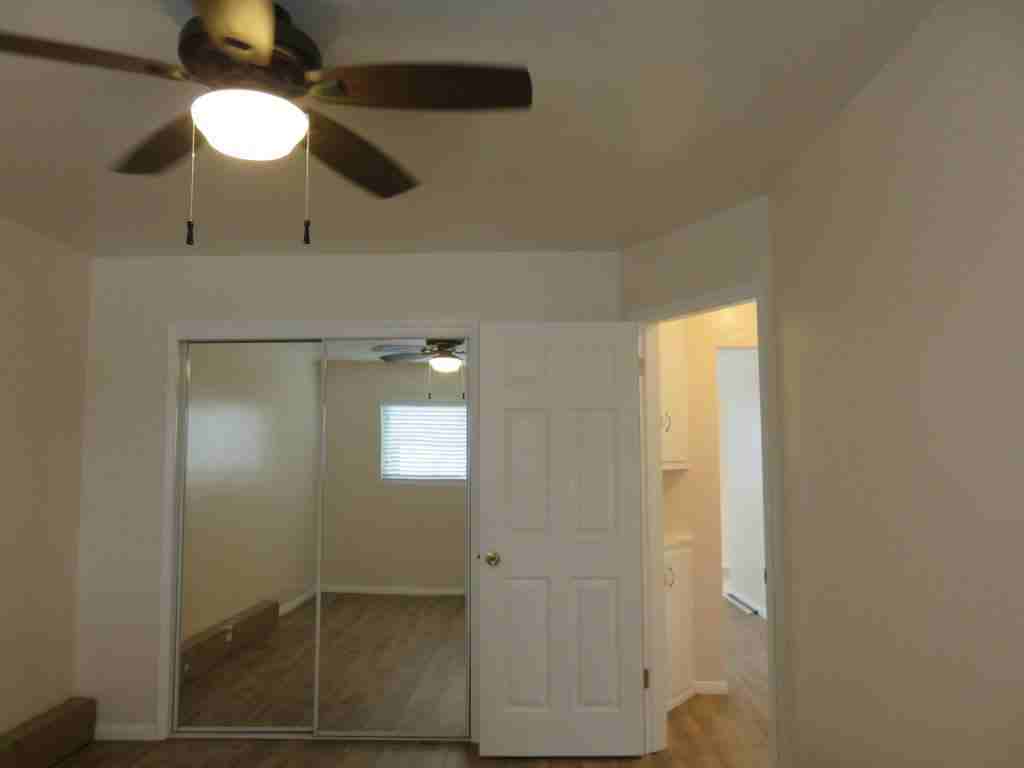 4352 Texas St #8 - Photo 5 of 10