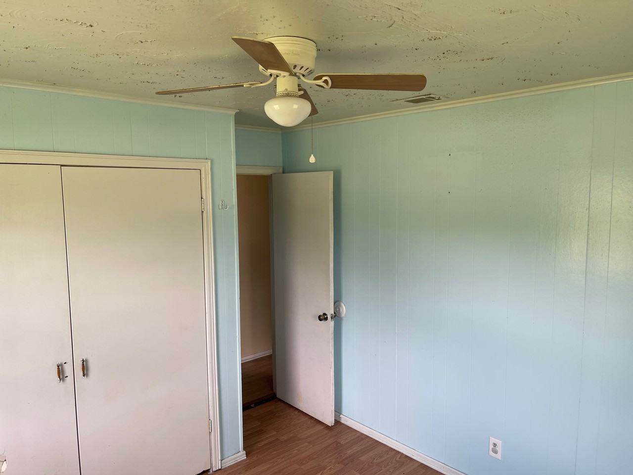 102 Perry Street #1 - Photo 3 of 5