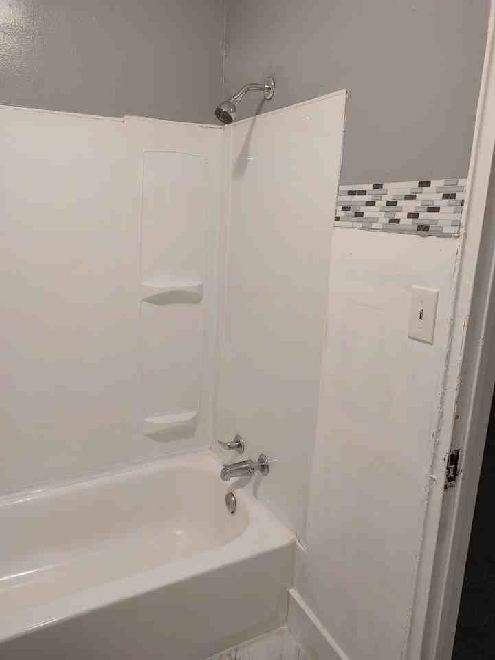 275 52nd Street Ensley #C - Photo 6 of 16