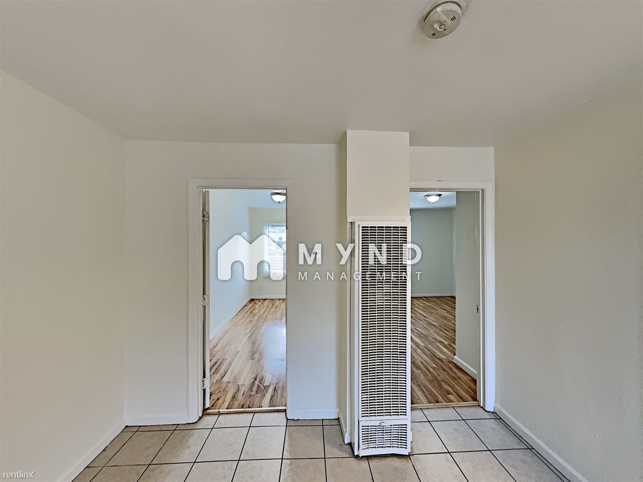 11048 San Leandro St - Photo 3 of 7