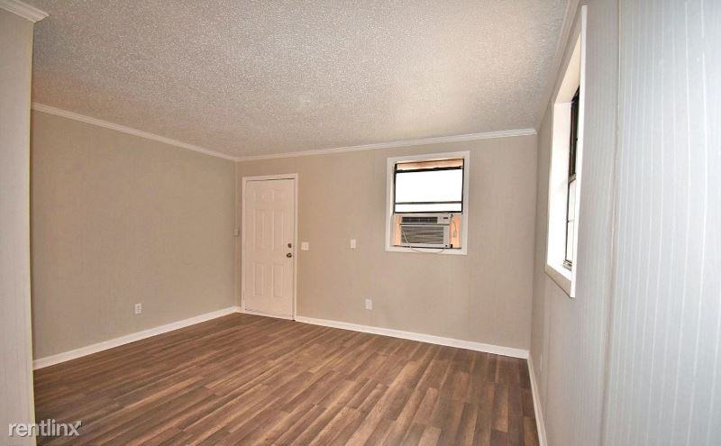 3374 N 55th St - Photo 2 of 6