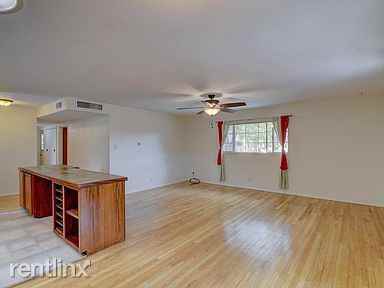 2200 Glorieta St Ne - Photo 2 of 4