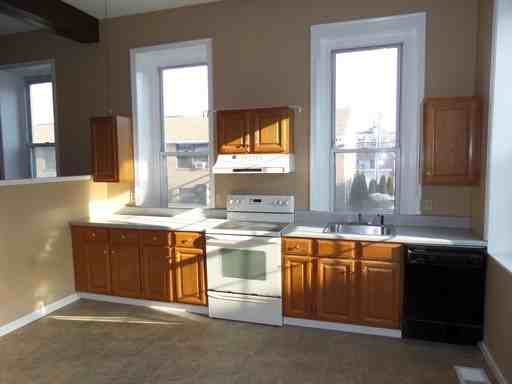 35 S Franklin St - Photo 2 of 13