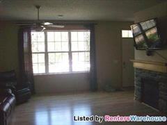 4350 Empress Dr N - Photo 2 of 12