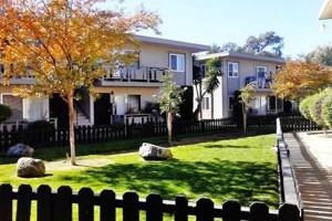 Monterey Manor Apartments - Photo 3 of 3