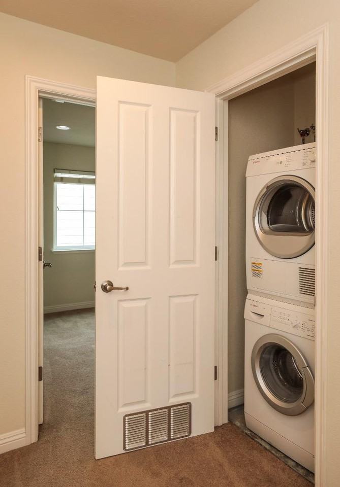 80 East Virginia Street #5 - Photo 5 of 9