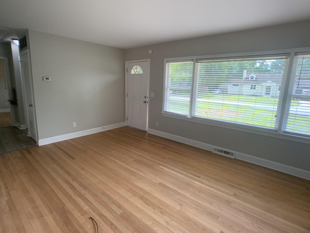 1714 Mchenry Ave #1 - Photo 4 of 10