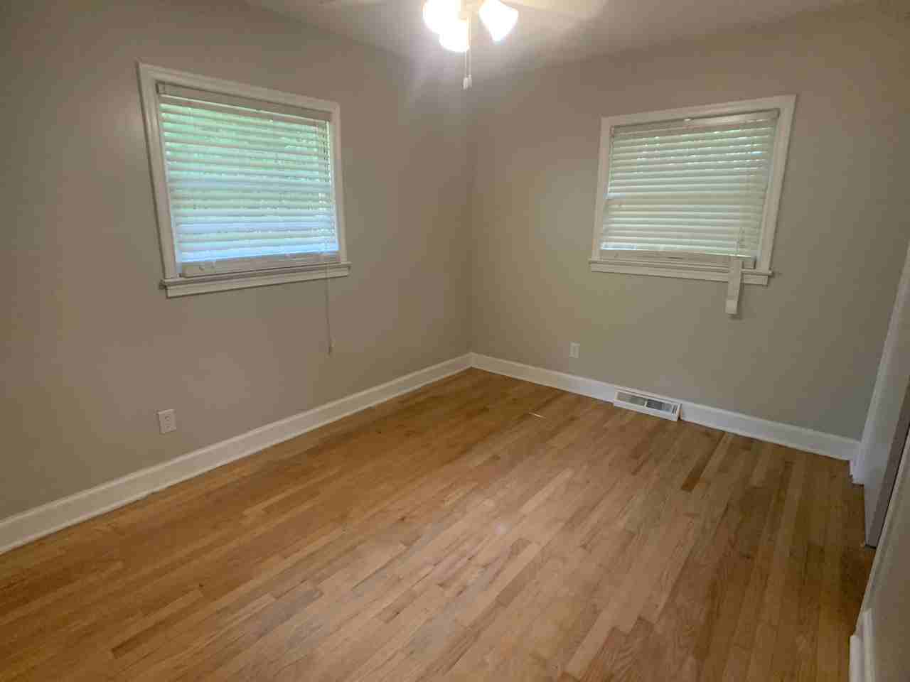 1714 Mchenry Ave #1 - Photo 6 of 10