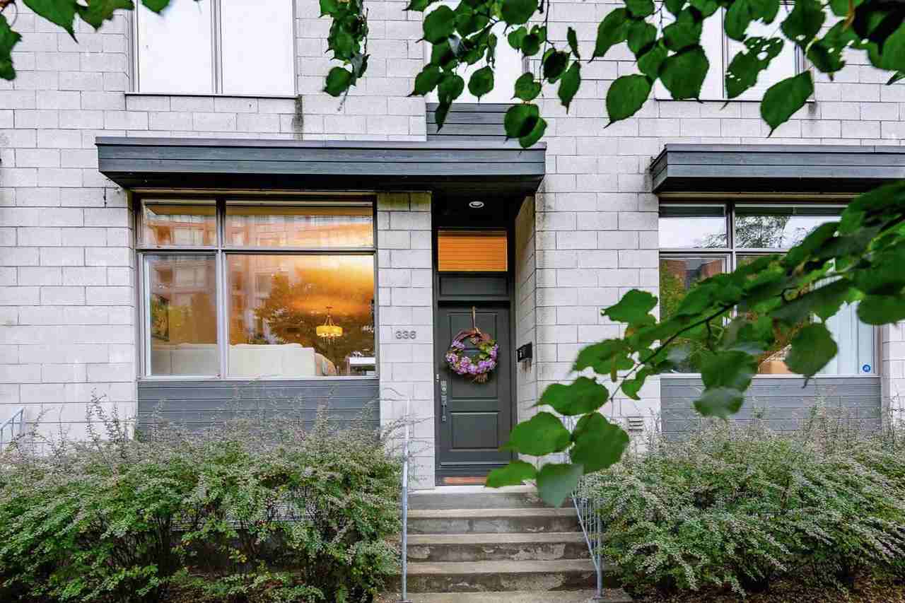 336 Rue StHubert, Montréal, QC H2Y 4B3 3 Bedroom Apartment for Rent