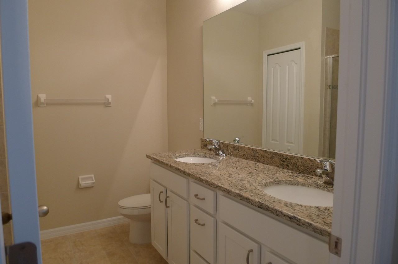 13909 River Willow Pl #13909 - Photo 3 of 7